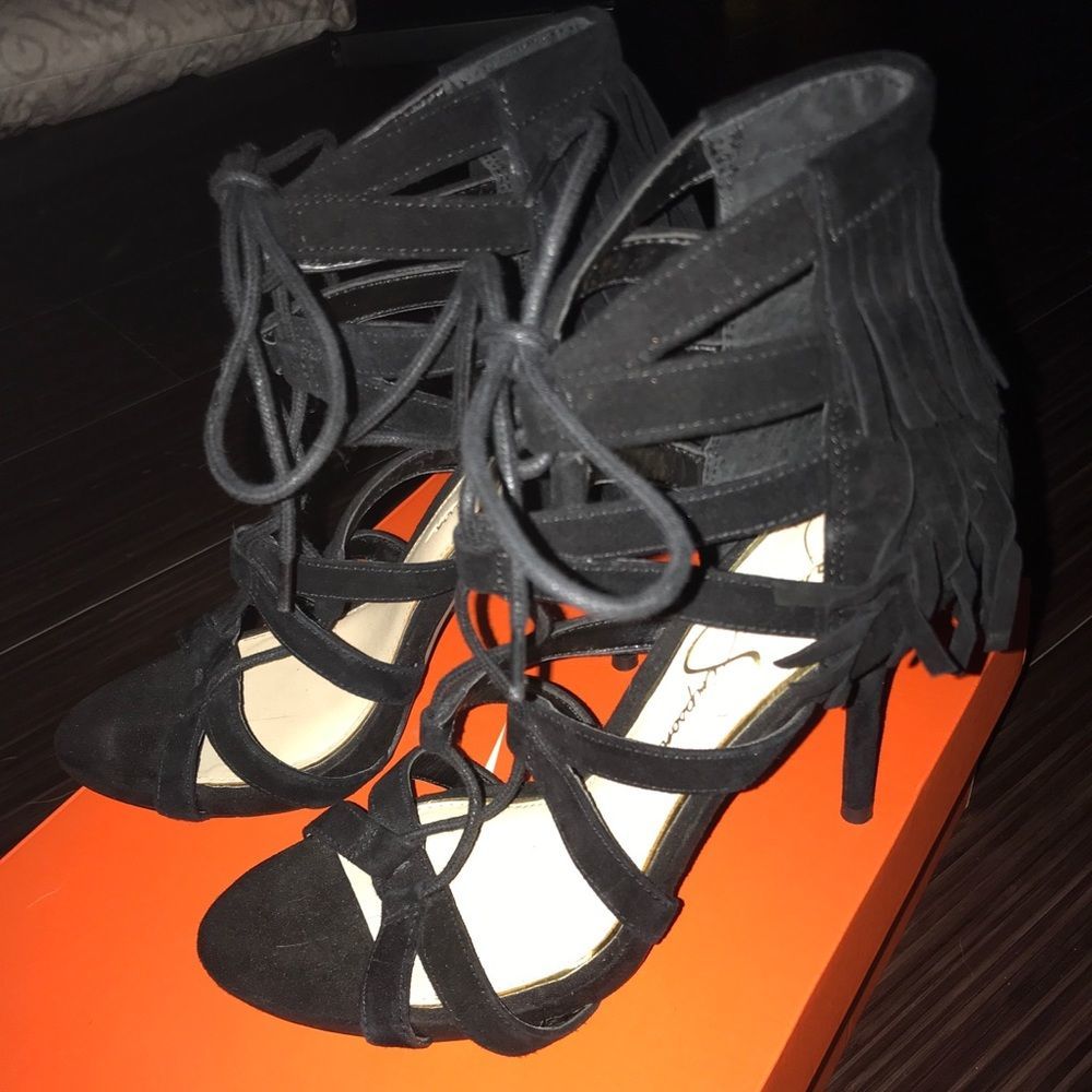 JESSICA SIMPSON || Bregan Suede Lace-Up Fringe Pumps in Black - SZ 6.5 - Picture 2 of 6